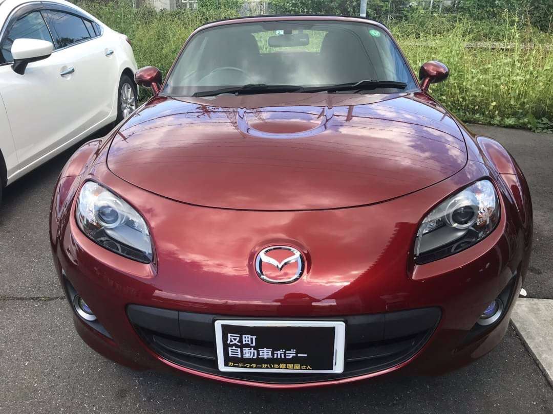 マツダ ロードスターの板金塗装をお探しなら反町自動車ボデーへ！
